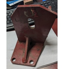 mensola supporto motore iveco 48061240