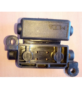 portafusibile daily iveco 98433973