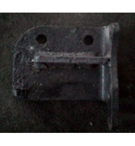 mensola/staffa di sostegno filtro carburante iveco 4895966