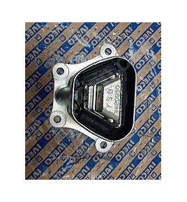 supporto motore iveco 500394053  504080343