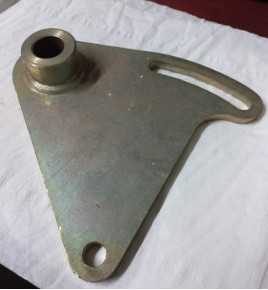 staffa  di registro tensione alternatore iveco 4753495