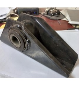 supporto barra stabilizzatrice iveco 4678294