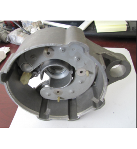supporto alternatore lato collettore iveco 4221333