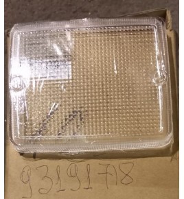 plastica fanalino posteriore bianca quadrata iveco 93191718