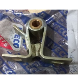 staffa per tirante paraurti anteriore iveco 4831504